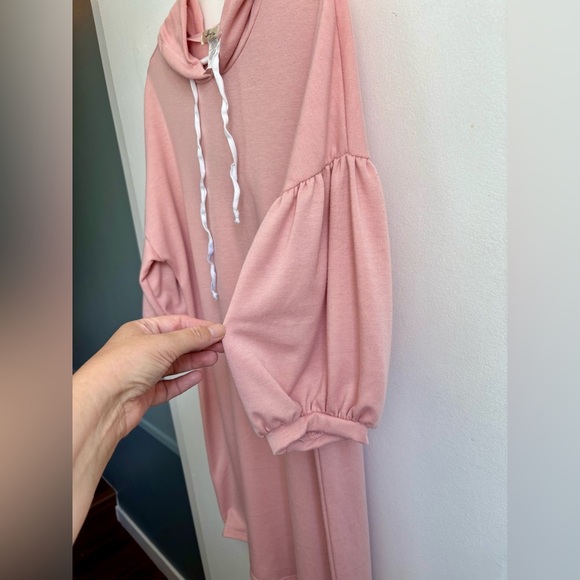 Gaze Pink Hoodie Dress (or long hoodie) - Picture 4 of 6